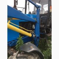 Продаем трактор Беларус МТЗ 82.1 с погрузчиком и коммунальной щеткой