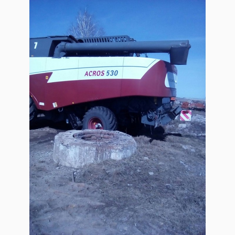 Фото 12. Комбайн зерноуборочный Акрос-530 (2013 год)