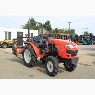 Продаю японский мини трактор KUBOTA B225D