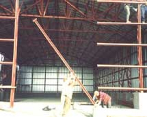 Фото 2. Ангар арочный с вертикальной стойкой 10х18х5