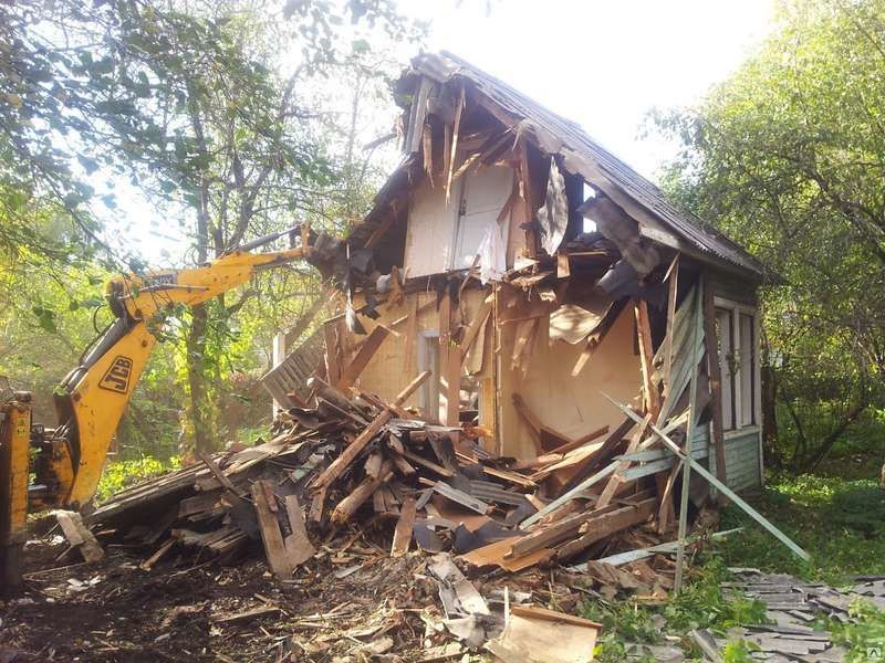 Фото 3. Слом домов и строений