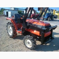 Минитрактор Kubota 23 Л.С. с Погрузчиком