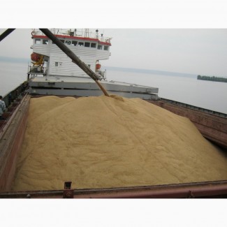 Купим оптом пшеницу 3 класс в порту Астрахань