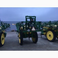 Опрыскиватель John Deere 732