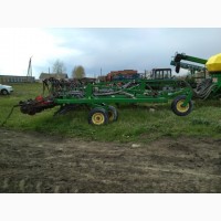 Сеялка John Deere 730